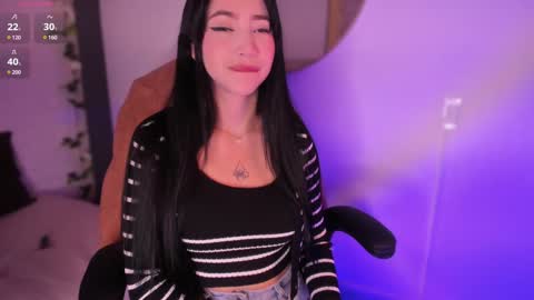 Snapshot of emma_woods__ chatting on 12/28/24, 12:13 emma_woods__ online show from 12/28/24, 12:13