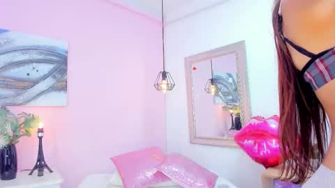 Emma  online show from 02/05/26, 08:35