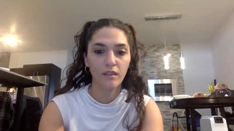 Emma online show from 12/17/24, 05:47