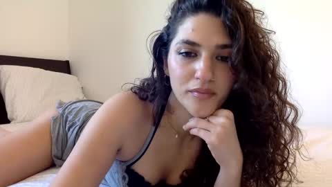 Emma online show from 01/09/25, 08:33