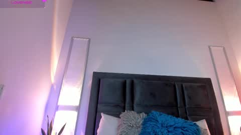 emma becket online show from 02/14/25, 04:26