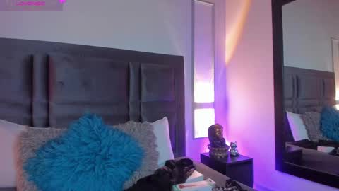 emma becket online show from 03/06/25, 04:19