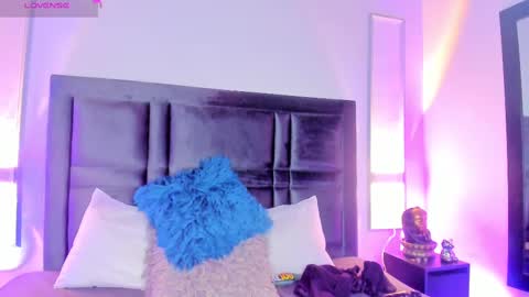 emma becket online show from 03/12/25, 07:57