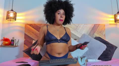 Emma Brant online show from 12/18/24, 01:05