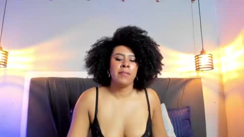 Snapshot of emmabrantt chatting on 07/11/26, 01:19 Emma Brant online show from 07/11/26, 01:19