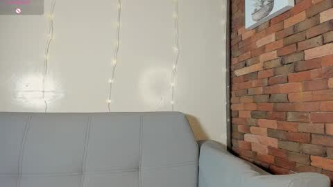 Snapshot of emmaconneer chatting on 12/08/24, 04:35 Emma online show from 12/08/24, 04:35