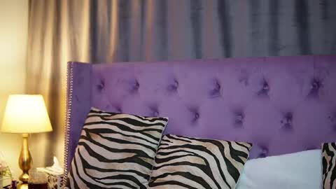  Emma  online show from 12/20/25, 07:10