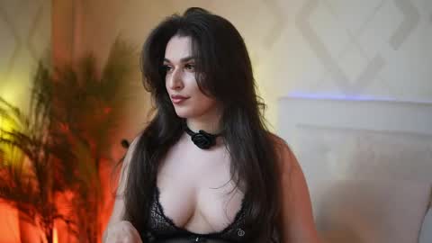  Emma  online show from 04/14/26, 07:31