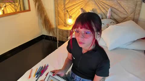           online show from 04/09/26, 08:03