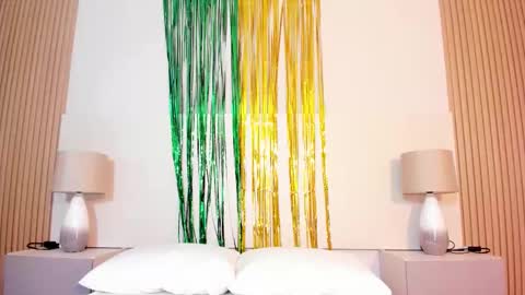 emmaespencer  online show from 03/18/26, 11:24