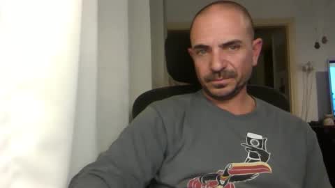 Ariel online show from 01/29/25, 08:56