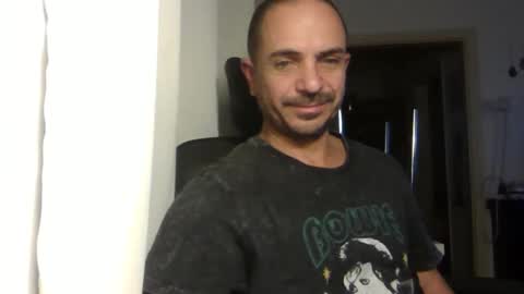 Ariel online show from 11/23/25, 09:58