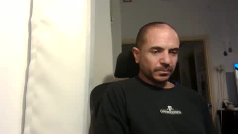 Ariel online show from 12/21/25, 09:00