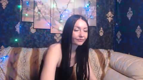 EmmaGoldX online show from 02/01/25, 02:34