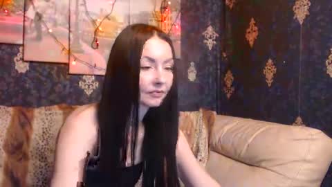 EmmaGoldX online show from 02/02/25, 11:08