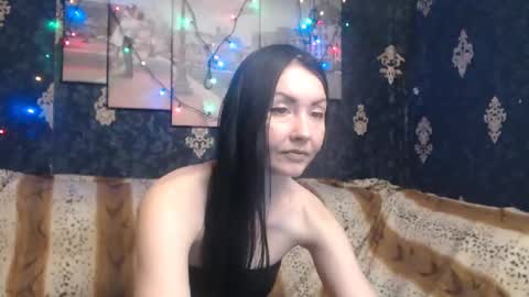 EmmaGoldX online show from 02/07/25, 01:01