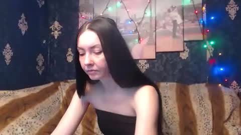 EmmaGoldX online show from 03/05/25, 09:49