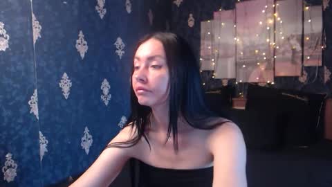 EmmaGoldX online show from 09/26/25, 05:11