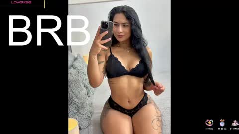 EMMA HILL online show from 10/18/25, 11:11