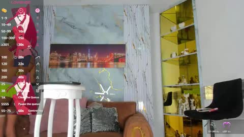 Emma online show from 11/12/25, 02:17