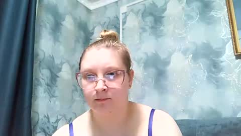 emmamelody online show from 06/02/26, 05:15