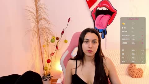 Emma  online show from 12/18/25, 01:22