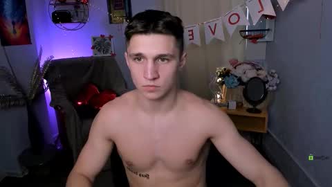 Snapshot of emmanuel_shine chatting on 02/15/26, 10:14 Emmi online show from 02/15/26, 10:14