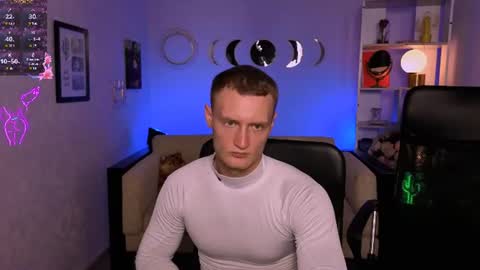 Snapshot of emmanuel_shine chatting on 06/28/26, 09:04 Emmi online show from 06/28/26, 09:04