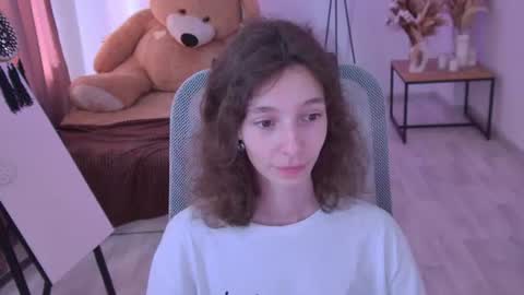 Snapshot of emmanuellbrown chatting on 07/04/26, 04:18 emmanuellbrown online show from 07/04/26, 04:18