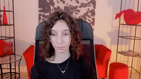 Snapshot of emmanuellbrown chatting on 07/18/26, 05:00 emmanuellbrown online show from 07/18/26, 05:00