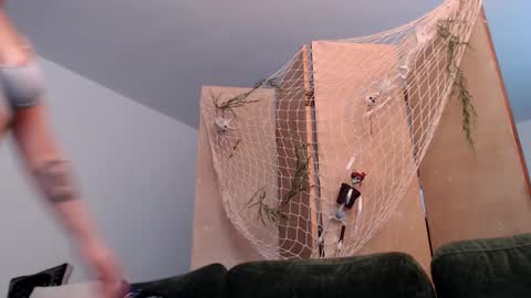 Emma Alexis Roads online show from 09/20/25, 02:40