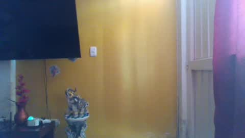 EmmaSplycer online show from 04/14/26, 06:03