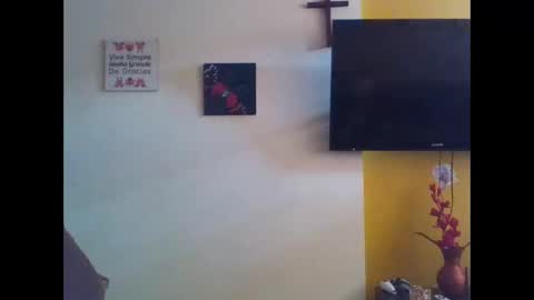 EmmaSplycer online show from 05/07/26, 07:08