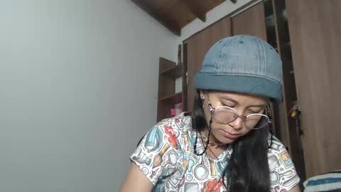 emmasweet95 online show from 01/23/25, 06:17