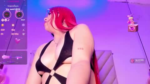 Snapshot of emmaswift1 chatting on 02/06/26, 02:16 Emma online show from 02/06/26, 02:16