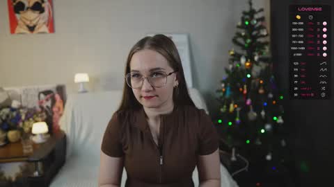 Mia online show from 12/20/25, 10:00