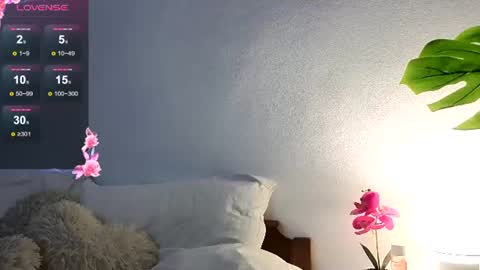 Emma online show from 07/12/26, 07:27