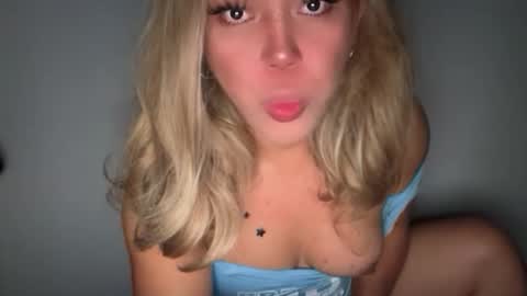 YourDreamGirl Emma  online show from 02/11/26, 11:26