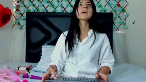  Emma  online show from 02/23/25, 06:01