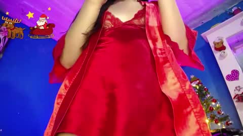 Emma  online show from 12/23/24, 07:41