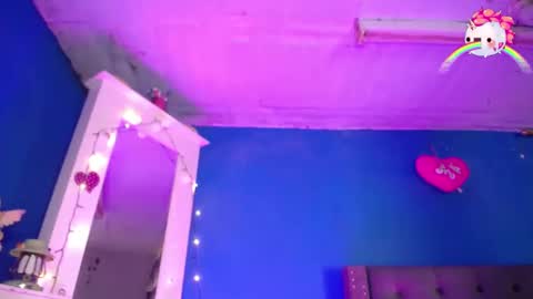 Emma  online show from 01/10/25, 09:42