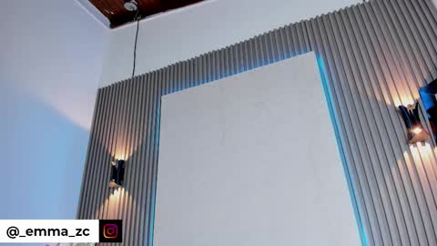 emmazc_ online show from 03/28/26, 07:57