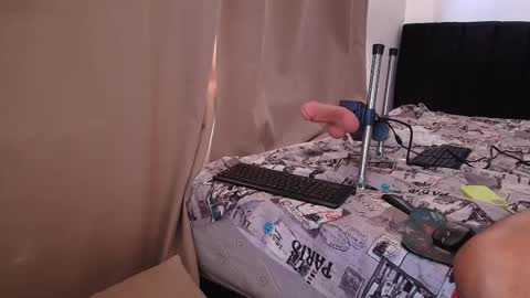 emmi_11 online show from 11/27/25, 02:19