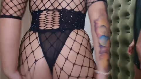 emmi_11 online show from 05/21/26, 01:23
