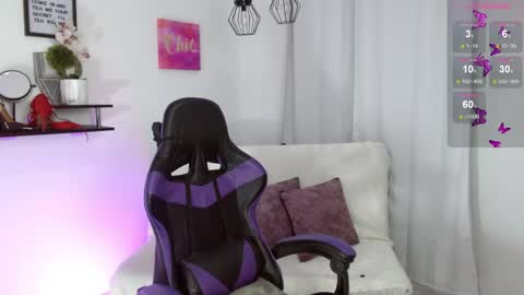 Emmi Cam online show from 04/15/26, 01:18