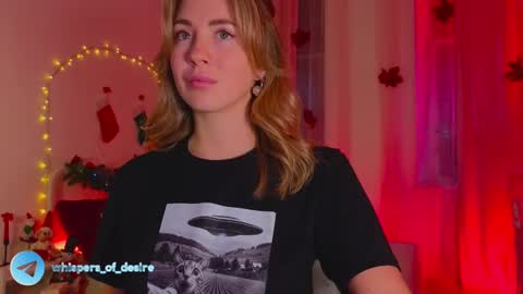 Snapshot of emmi_rosee chatting on 12/27/24, 11:50 Miss Emmi online show from 12/27/24, 11:50