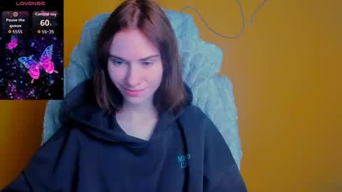 Emmi online show from 03/07/26, 06:32