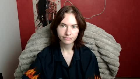 Emmi online show from 07/15/26, 05:34