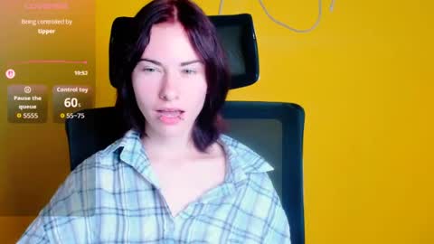 Emmi online show from 07/18/26, 05:44