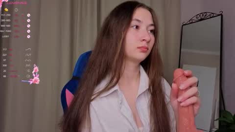 Emmi online show from 09/20/25, 11:33